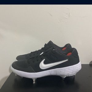 NIKE Alpha Huarache Elite 2 Baseball Cleat
